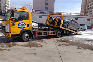 积水潭救援拖车费用怎么算